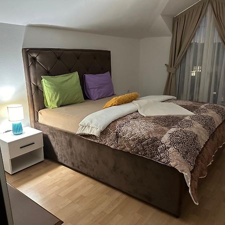 Js Apartmani Niksic Exterior foto