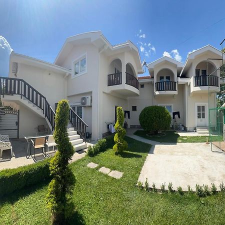 Js Apartmani Niksic Exterior foto
