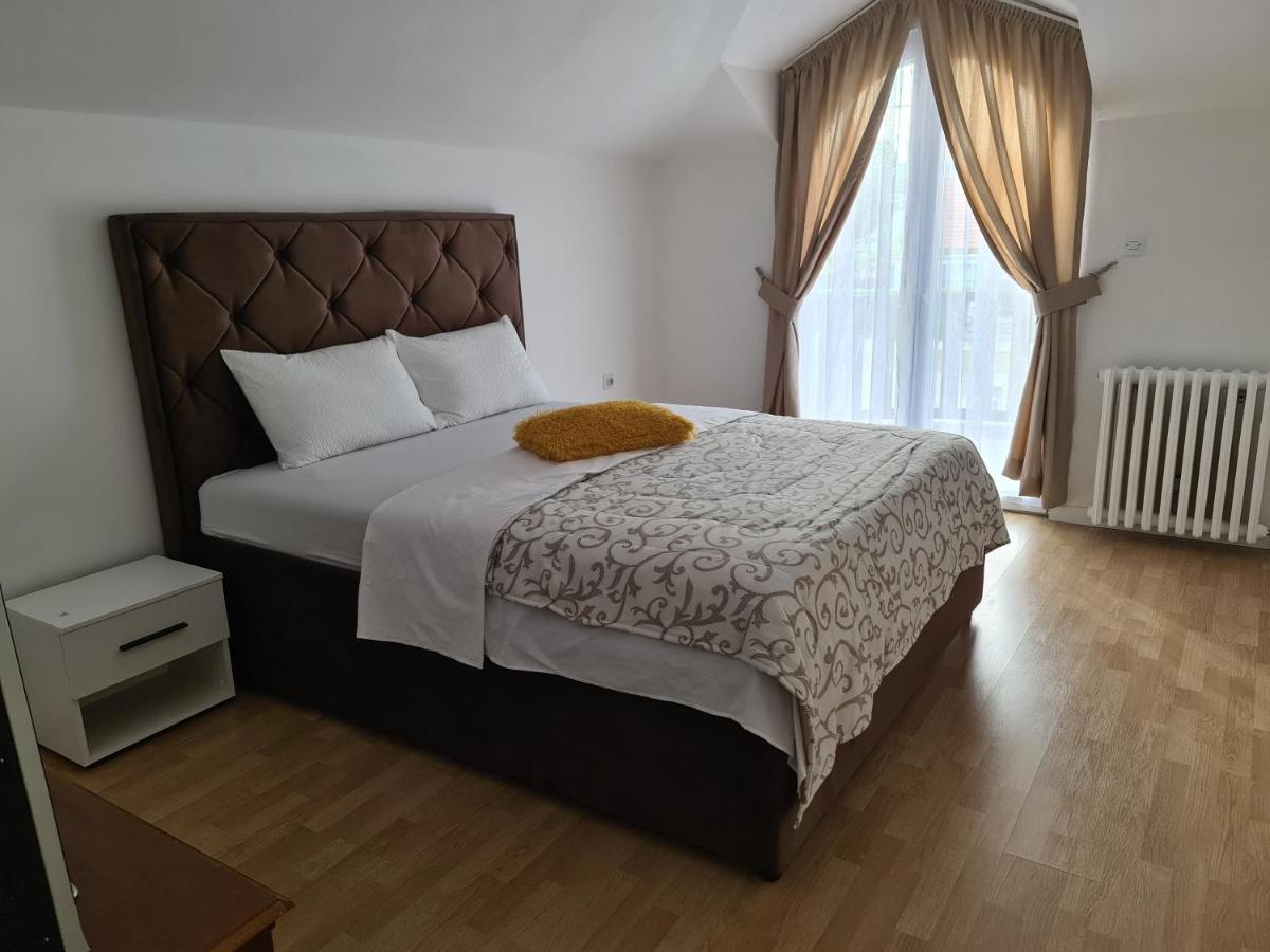 Js Apartmani Niksic Exterior foto