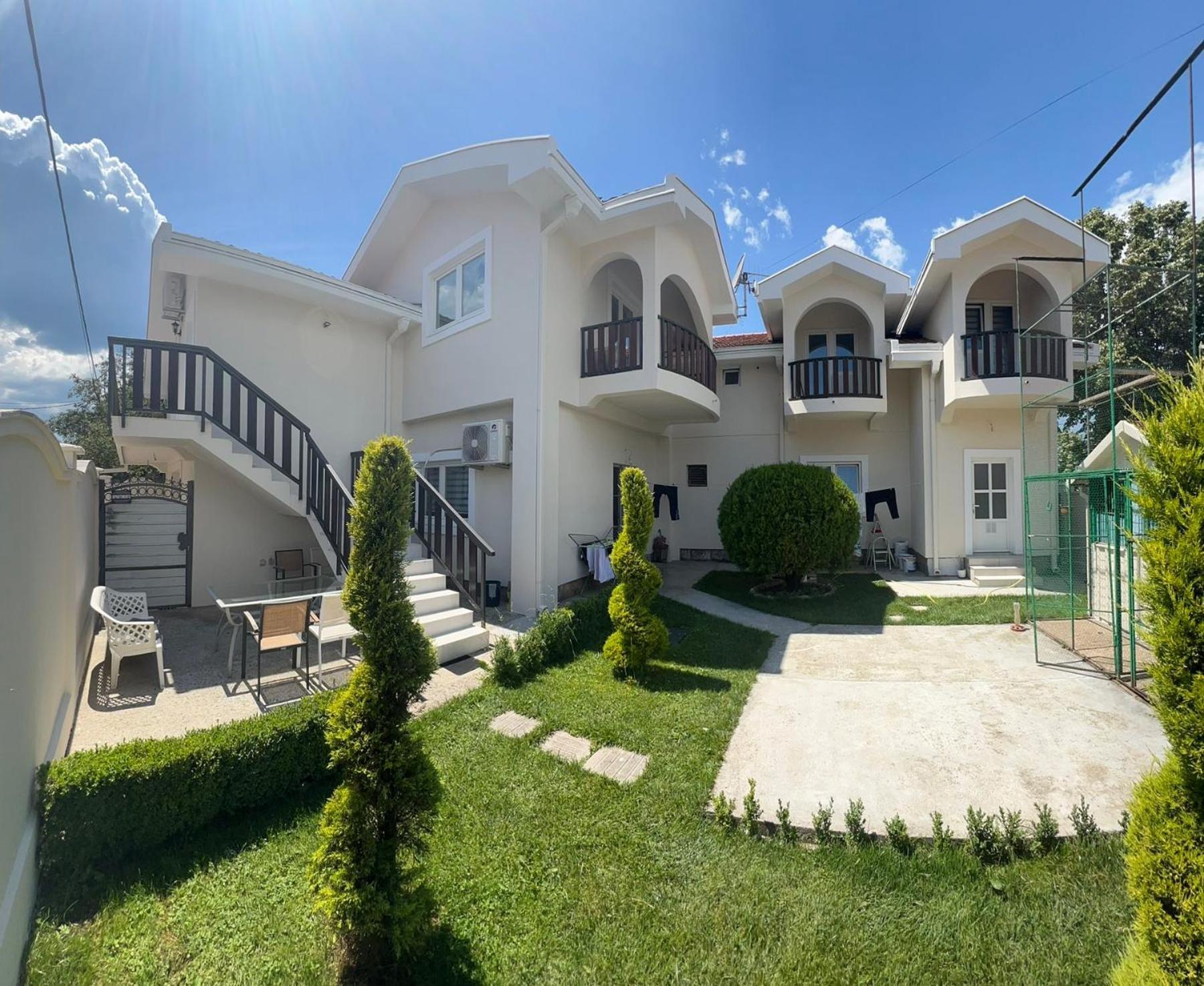 Js Apartmani Niksic Exterior foto